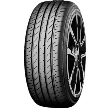 215/55 R17 Yokohama BluEarth-AE51B 94V 